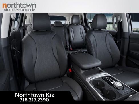 New 2026 Kia Carnival SX w/ SX Dark Edition Package FWD image 16