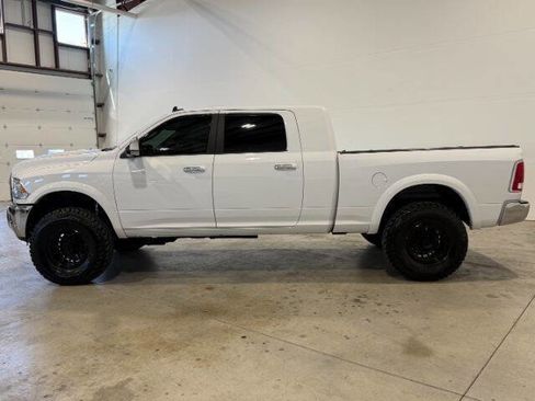 Used 2017 RAM 3500 Laramie w/ Convenience Group AWD/4WD image 12