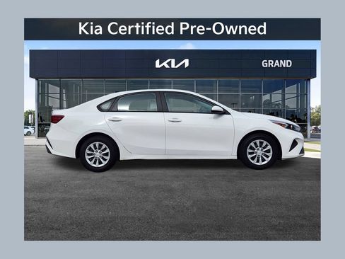 Certified 2023 Kia Forte LX FWD image 1