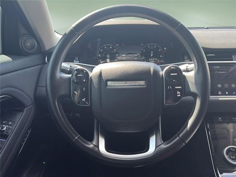 Used 2020 Land Rover Range Rover Evoque SE AWD/4WD image 11