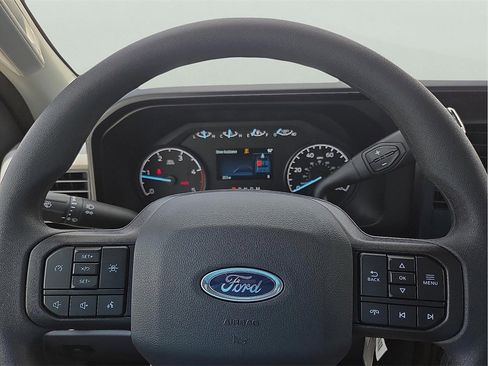 New 2025 Ford F550 XL image 19