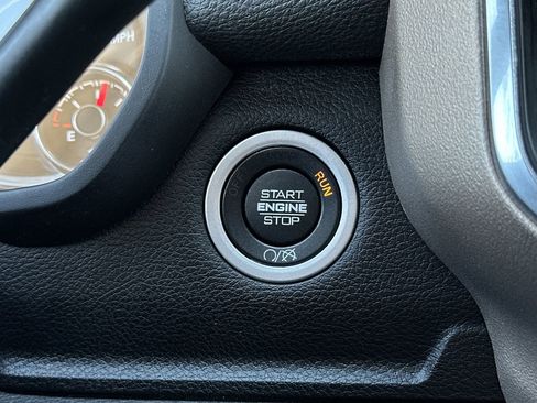 Used 2024 RAM 2500 Laramie w/ Safety Group AWD/4WD image 21