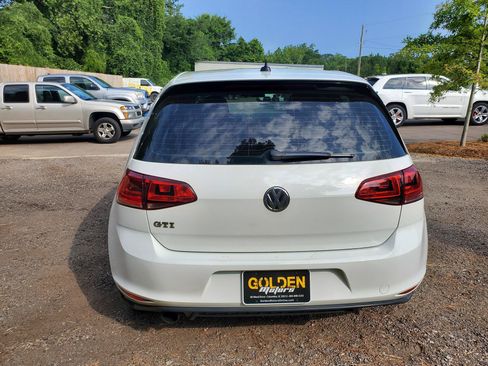 Used 2017 Volkswagen GTI S FWD image 7