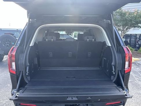 Certified 2025 Ford Expedition Active RWD image 25