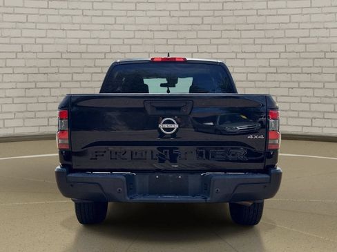 Used 2022 Nissan Frontier S w/ Technology Package AWD/4WD image 6