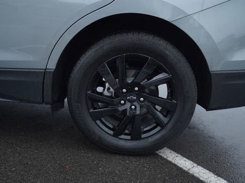 Used 2024 Chevrolet Equinox LS w/ Sport Edition image 40