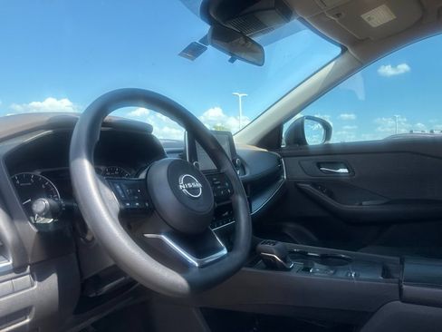 Used 2023 Nissan Rogue SV FWD image 37