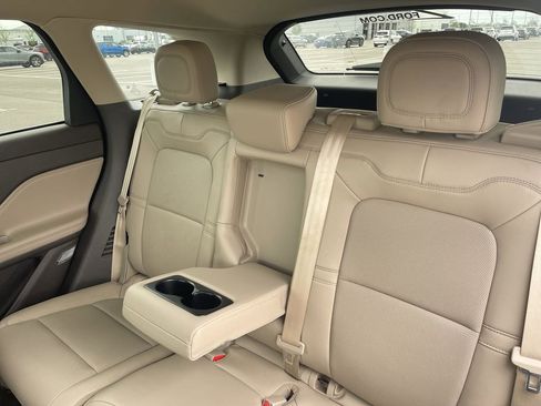 Used 2024 Lincoln Corsair AWD w/ Equipment Group 101A image 26