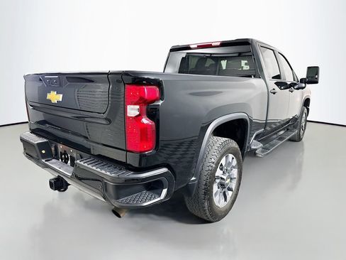Used 2025 Chevrolet Silverado 2500 Custom w/ Custom Value Package AWD/4WD image 5