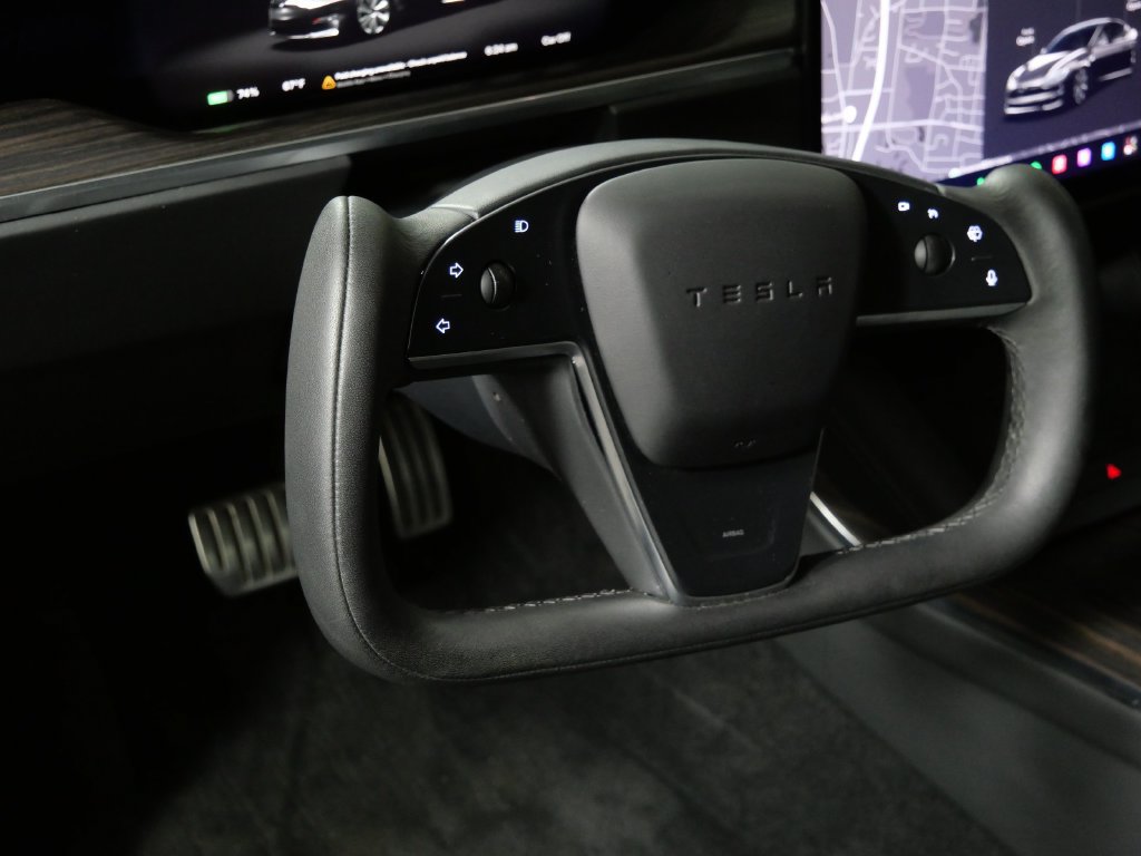 Used 2024 Tesla Model S AWD/4WD image 11