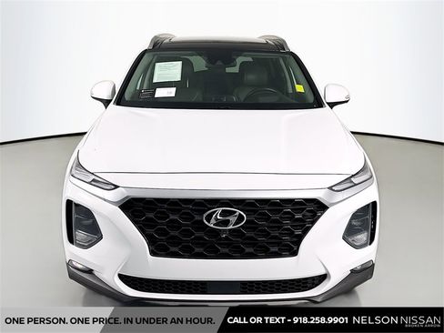 Used 2019 Hyundai Santa Fe AWD image 2