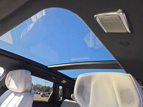 New 2026 Cadillac Lyriq Premium Luxury image 28