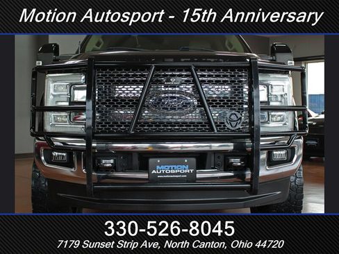 Used 2017 Ford F350 Lariat w/ Lariat Ultimate Package AWD/4WD image 3