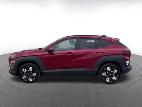 Used 2025 Hyundai Kona SEL image 9