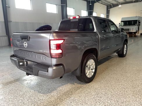 Used 2024 Nissan Frontier SV w/ SV Convenience Package AWD/4WD image 19