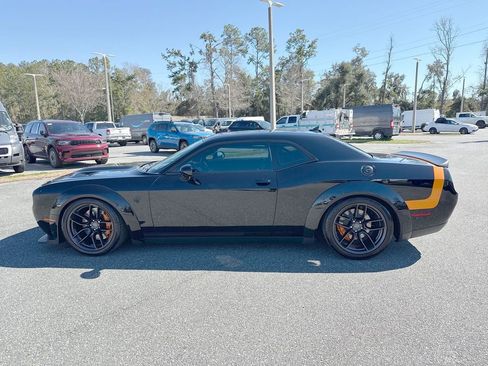 Used 2018 Dodge Challenger SRT Hellcat image 4