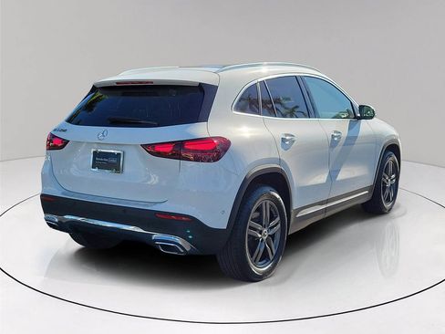 Certified 2025 Mercedes-Benz GLA 250 image 6