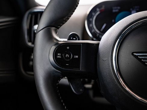 Used 2022 MINI Cooper Countryman S w/ Premium Package image 26