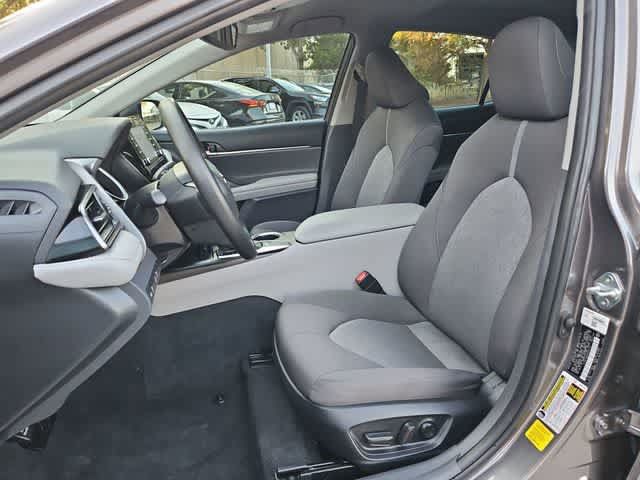 Used 2024 Toyota Camry LE w/ Convenience Package FWD image 14