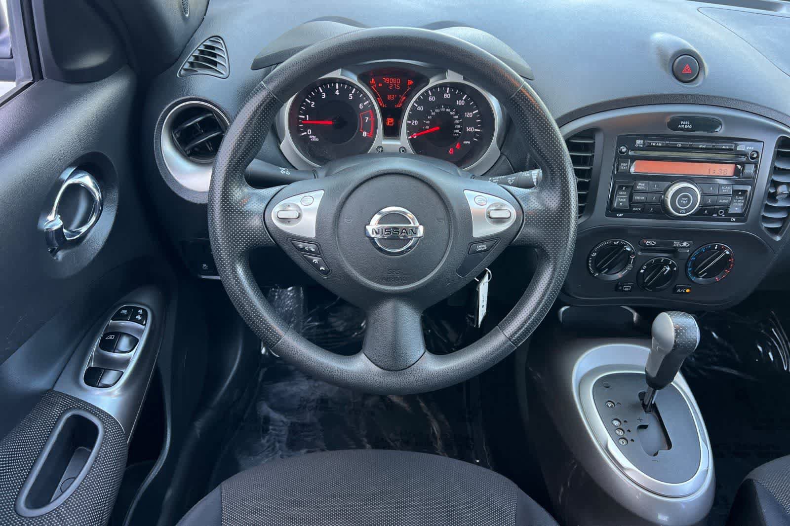Used 2013 Nissan Juke S FWD image 18