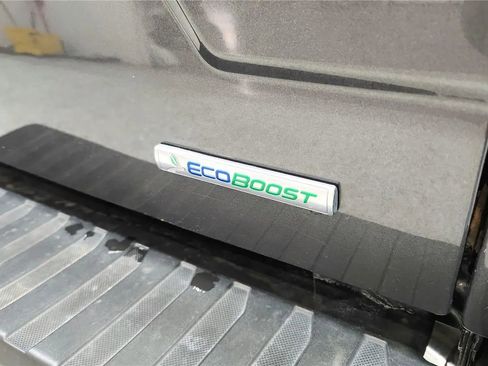 Used 2018 Ford F150 XLT w/ Equipment Group 302A Luxury AWD/4WD image 22