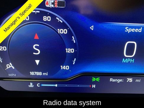 Used 2024 Chevrolet Silverado 1500 RST w/ Redline Edition AWD/4WD image 16
