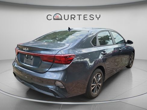 Certified 2024 Kia Forte LXS w/ LXS Technology Package FWD image 19
