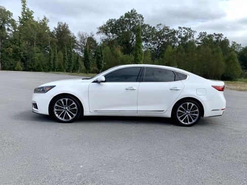 Used 2019 Kia Cadenza Technology image 4