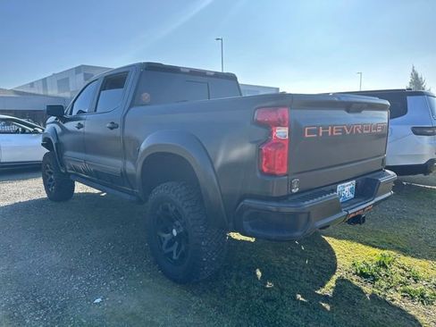 Used 2021 Chevrolet Silverado 1500 RST w/ Convenience Package II image 4