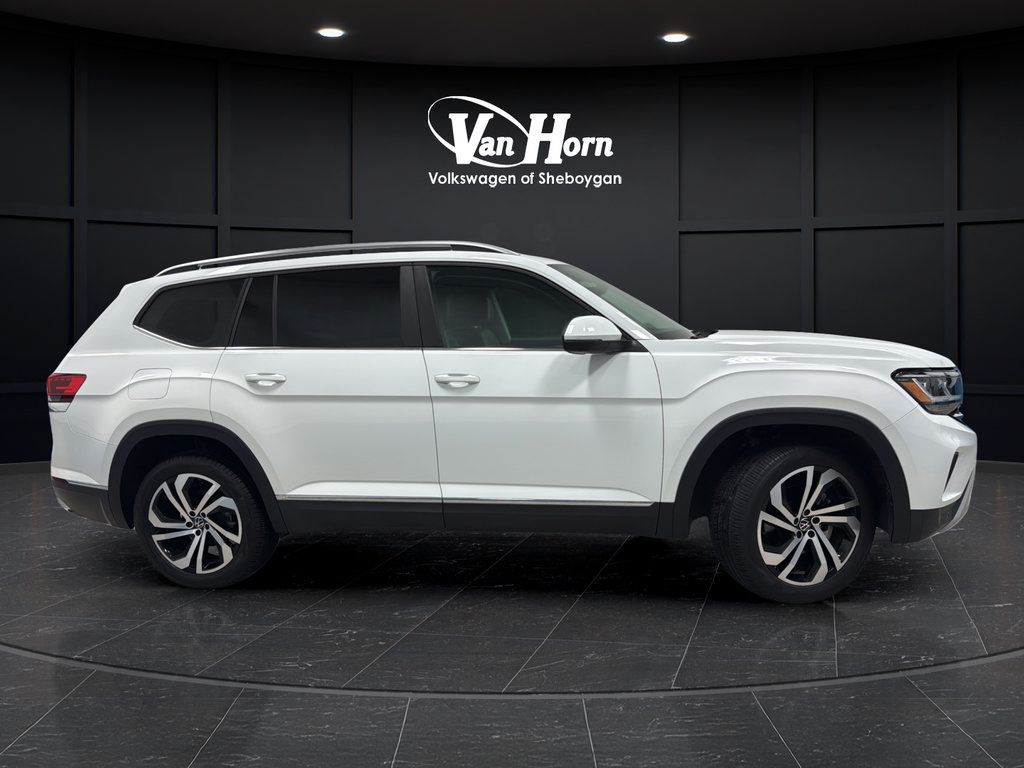 Used 2022 Volkswagen Atlas SEL AWD/4WD image 8