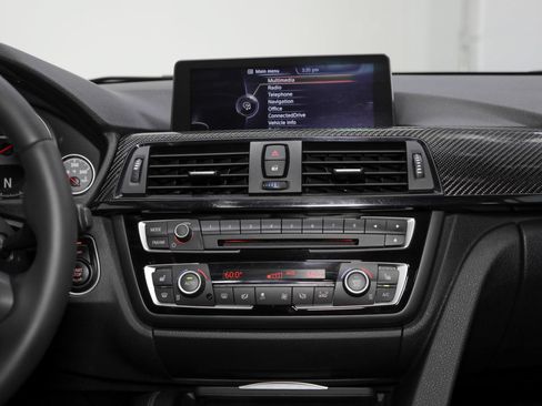 Used 2015 BMW M3 RWD image 45