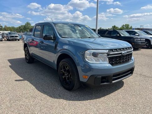 Certified 2024 Ford Maverick XLT w/ XLT Luxury Package AWD/4WD image 3