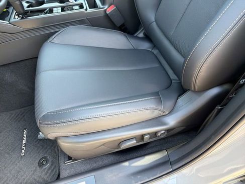 New 2026 Subaru Outback Limited AWD/4WD image 21