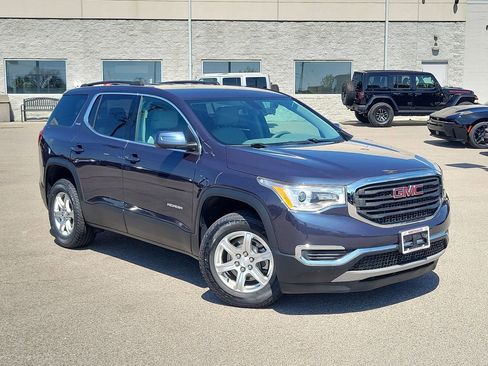 Used 2018 GMC Acadia SLE image 26