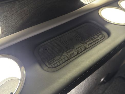 New 2025 GMC Savana 2500 Extended w/ Driver Convenience Package image 40