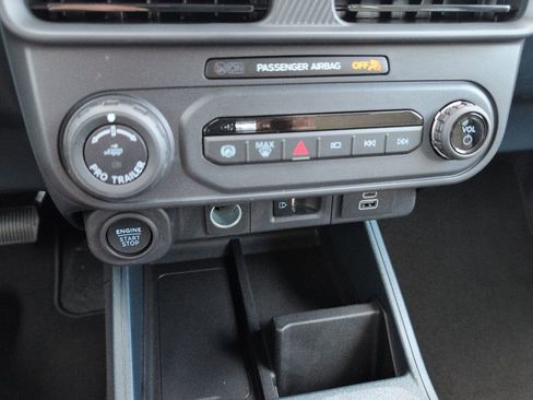 New 2026 Ford Maverick Lariat AWD/4WD image 17