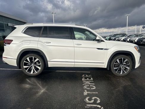 New 2026 Volkswagen Atlas SEL Premium R-Line AWD/4WD image 8