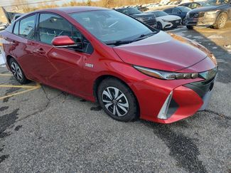 Used 2017 Toyota Prius Prime Premium video 1