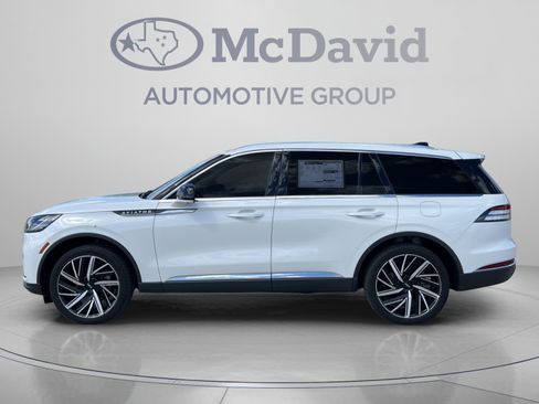 New 2025 Lincoln Aviator Reserve w/ Equipment Group 201A AWD/4WD image 4