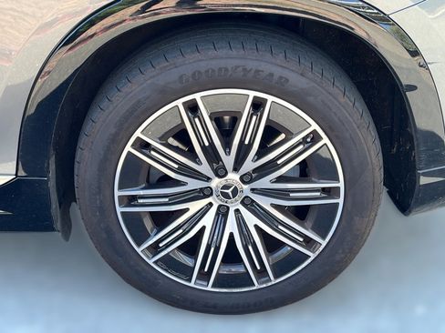 Certified 2023 Mercedes-Benz EQS 580 4MATIC SUV image 6