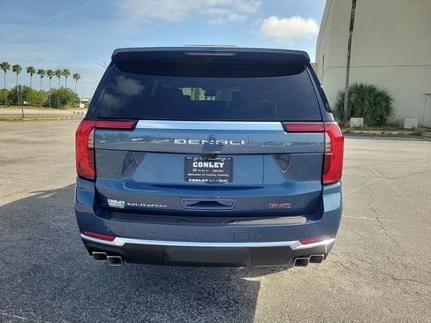 New 2026 GMC Yukon XL Denali w/ Denali Reserve Package AWD/4WD image 6