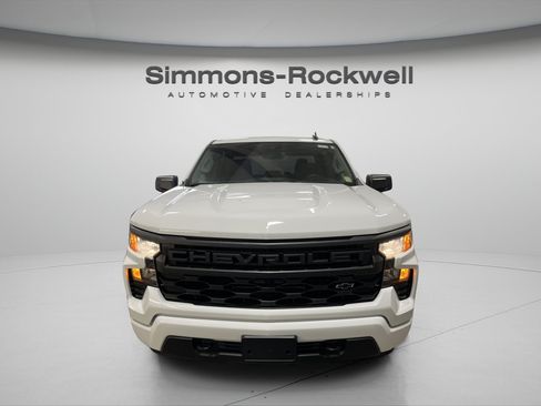 Used 2024 Chevrolet Silverado 1500 Custom w/ LPO, Dark Essentials Package AWD/4WD image 8