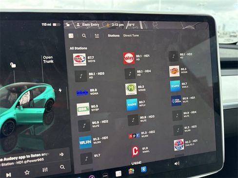 Used 2023 Tesla Model Y Performance image 16