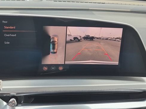 Certified 2024 Cadillac Lyriq Luxury AWD/4WD image 14