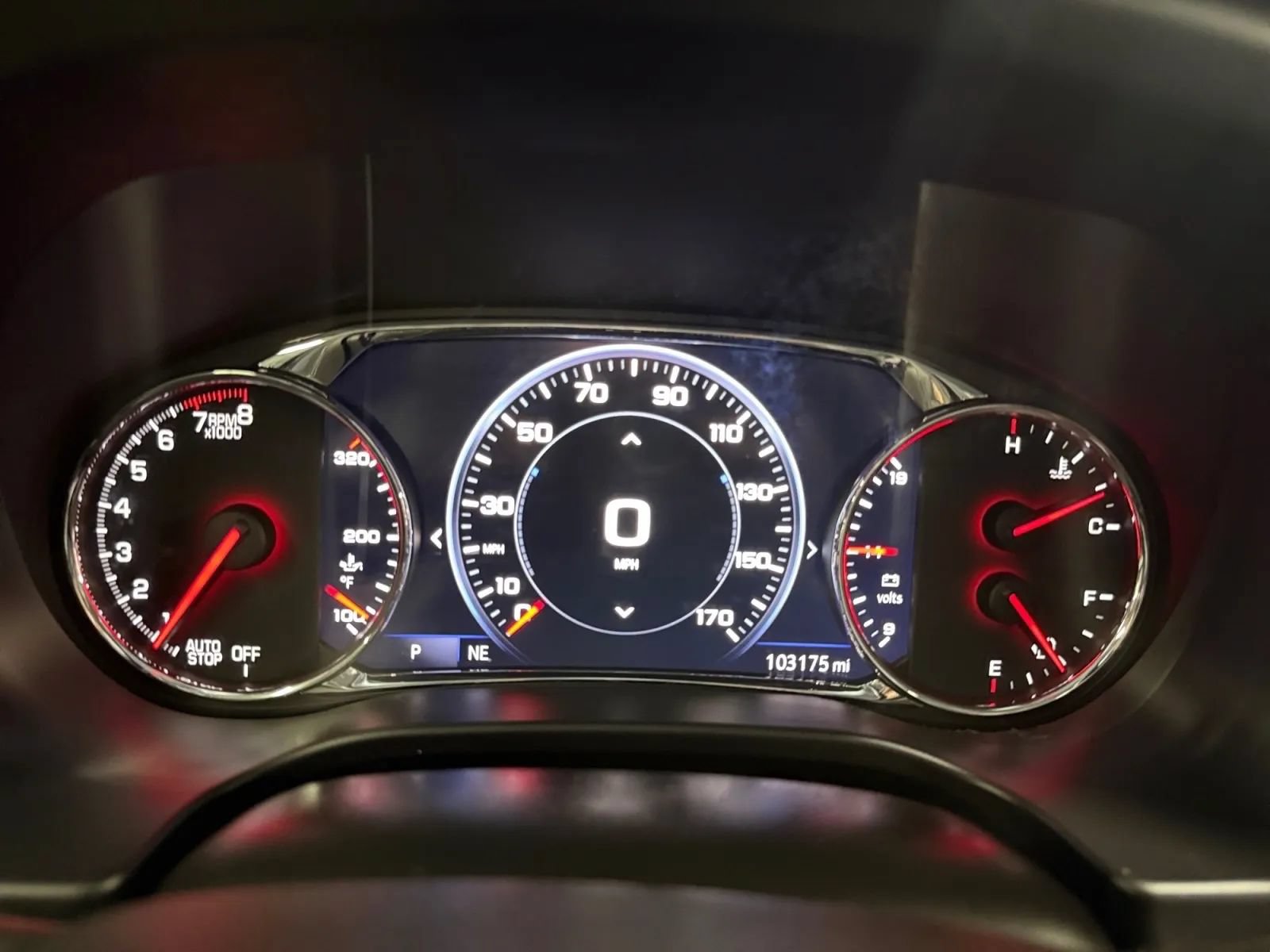 Used 2022 GMC Acadia SLT w/ Elevation Edition AWD/4WD image 11