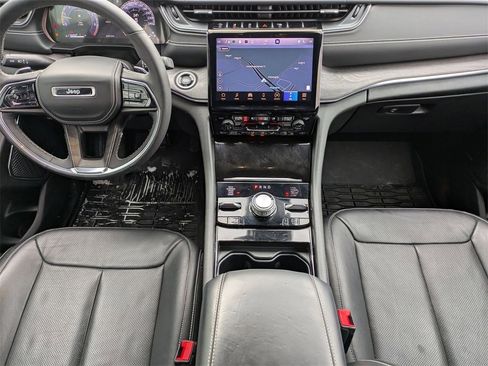 Used 2023 Jeep Grand Cherokee Overland image 34