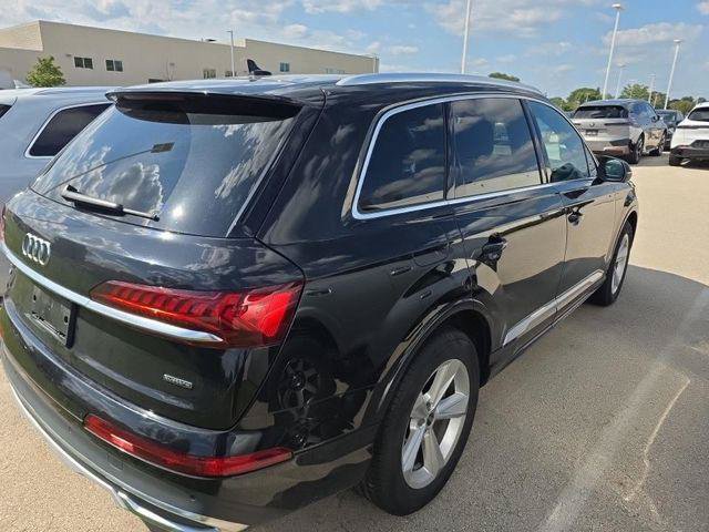 Certified 2023 Audi Q7 2.0T Premium w/ Convenience Package AWD/4WD image 2