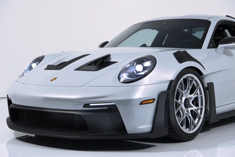Used 2025 Porsche 911 GT3 RS RWD image 43