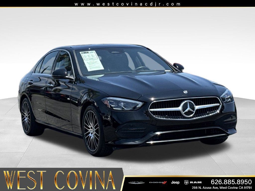 Used 2025 Mercedes-Benz C 300 Sedan image 2