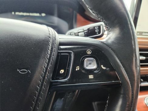 Used 2021 Lincoln Aviator Grand Touring w/ Elements Package Plus image 19